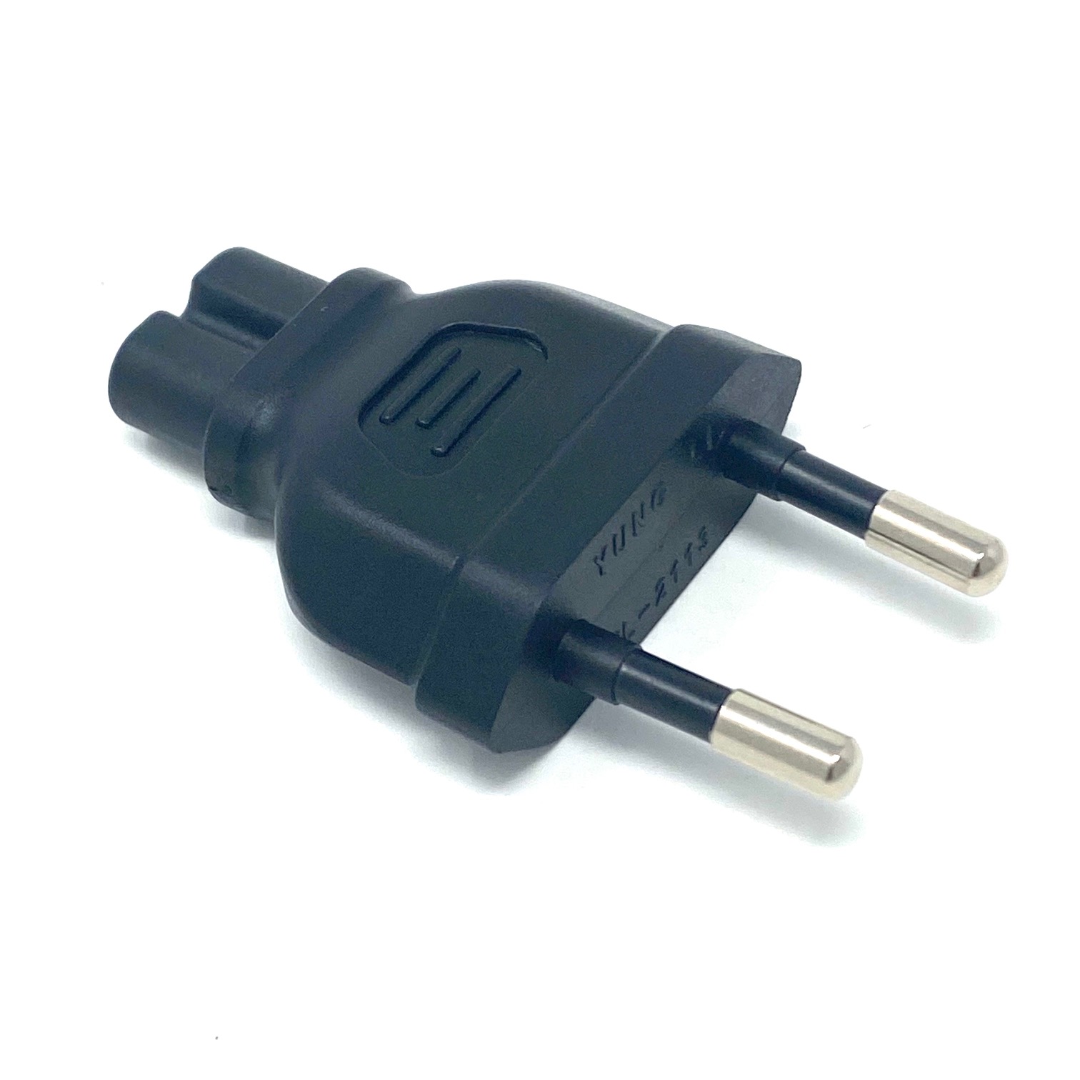 【207-703R(R)】PLUG ADAPTOR EURO TO C13