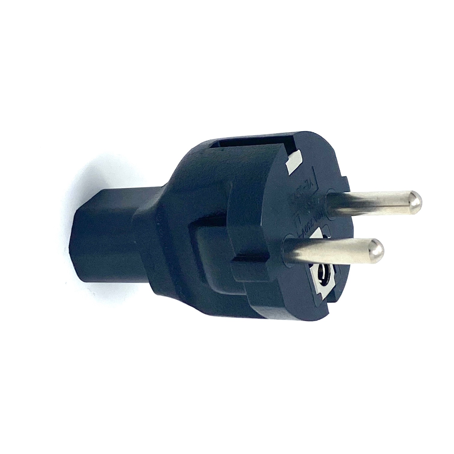 【2314-701(R)】EURO PLUG ADAPTER CEE7/7 TO C13